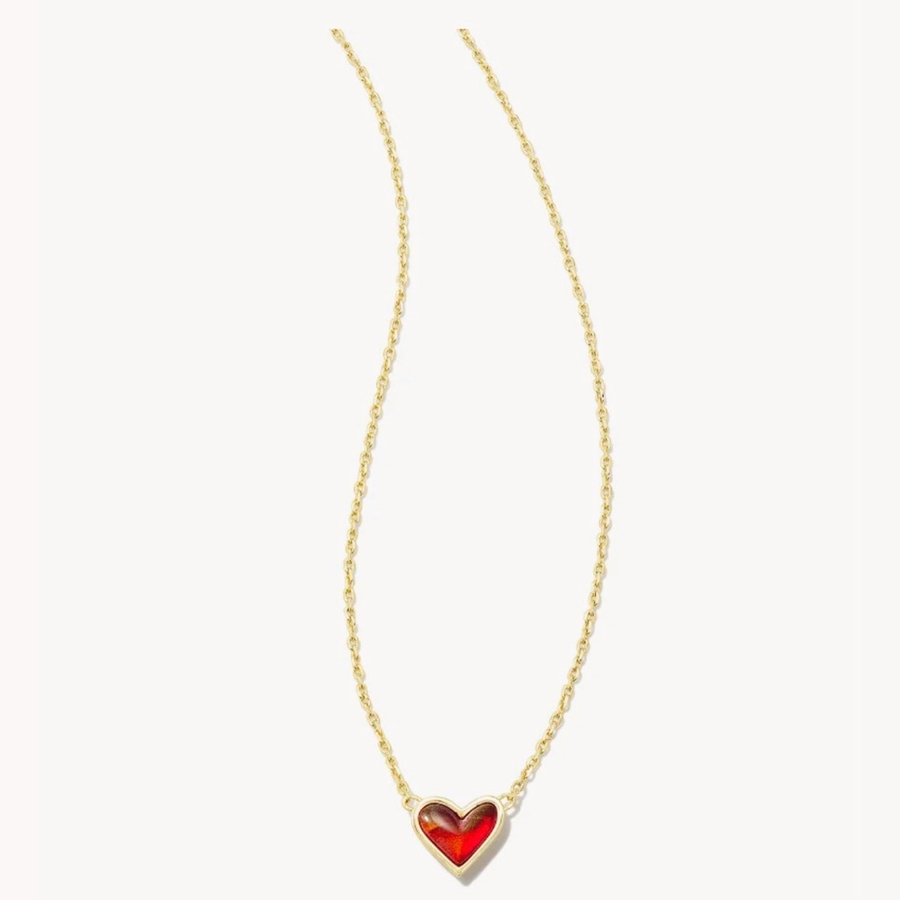 [SOLD] NWT Kendra Scott Gold Pendant Necklace